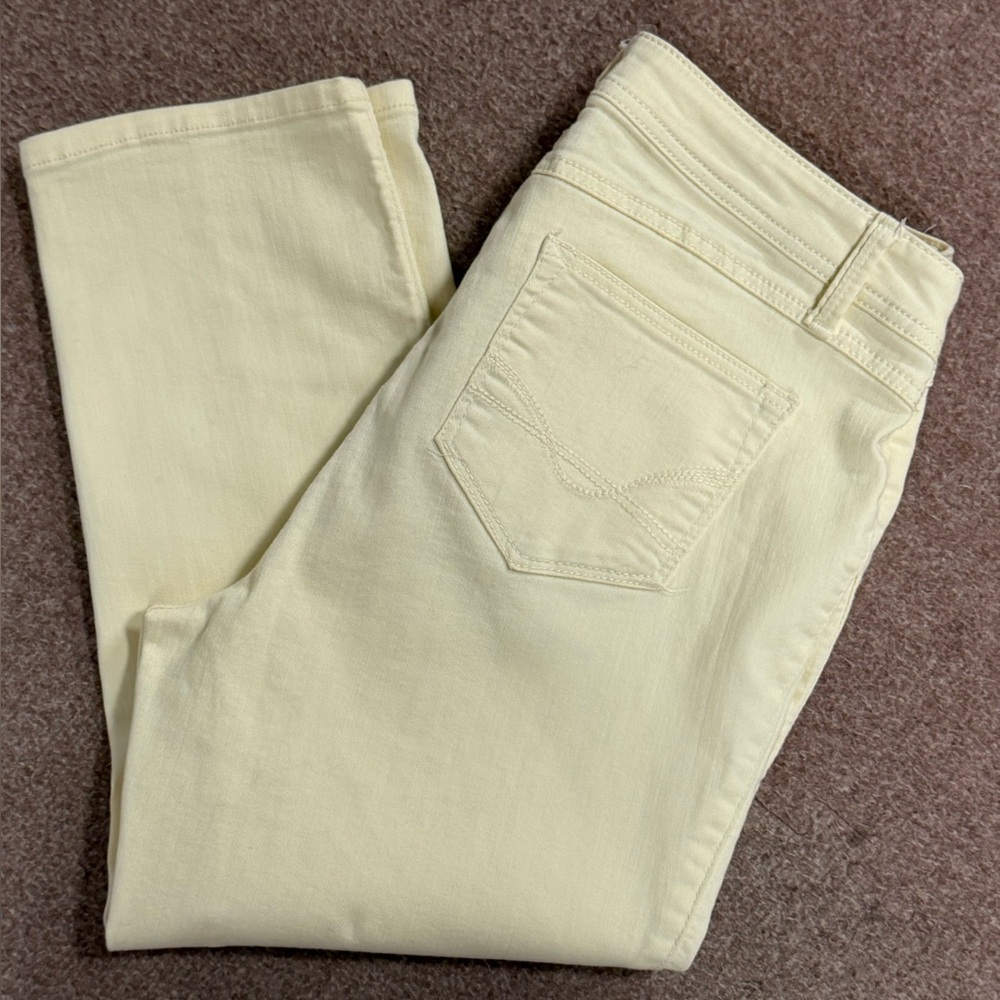 Westport 1962 Mid-Rise Capri’s